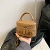 30% Rabatt auf Designer -Tasche 2024 Handtaschen High -End -Modekette Damen kleine duftende Wind Lingge Sticked Faden große Kapazität Box Crossbody Damen Frauen