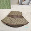 Klassisk hink hatt för kvinnor mode rese mössor designer breda grim hattar mäns cap 2 färger