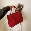 Borse tote di moda di lusso di design Avanzate Autunno e inverno Nuova borsa da donna portatile Instagram Borsa da sposa alla moda e alla moda Borsa a spalla singola di grande capacità