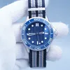 60º aniversário James Bond 42MM automático 2813 moldura de cerâmica relógios masculinos relógio mostrador azul nota banda moldura giratória e transparente276N