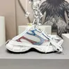 2024 Design Sneakers Scarpe Dad Track Uomo Donna Retro Scarpe da ginnastica Nero Bianco Giallo Mesh Nylon Sport estivi Suola con battistrada Runner Pantofola sportiva