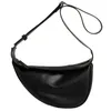 Drawstring Women Casual Satchel Bag Pu Leather Retro Underarm blixtlås Stängning Fast färg dagligen för damer