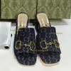 2024 Diseñador Italia Nuevas sandalias de mujer Moda de verano Calle de lujo Casual Sandalias de tacón alto de alta calidad Clásico 9 Color Impreso Carta Zapatillas