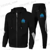 Erkeklerin Trailsits Erkek Sonbahar ve Kış Fermuar Hoodie Seti Pantolonla Çalışan Fitness Takım Yeni Moda Topu Sıcak Takım 2024 T240326