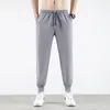 Ice Silk Quick Torking Casual Trousers Man Korean Versi Ny Loose Sports Small Foot 9-Point Pants Men's Trend In Summer P2X8#