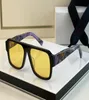 نظارة شمسية للنساء الرجال الصيف 22W نمط مضاد للفرقة الرجعية مربع مربع الإطار الكامل أزياء النظارات العشوائية box9162554