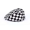 Lighing Dysponcja Czarna biała szachownica Trenda marka Old Man Fashion Casual Confight i oddychający kapelusz do przodu