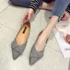 Kadın Flats Sandalı Toe Bowknot Siyah Kırmızı Büyük Boyut 43 44 45 Artı Küçük 31 32 33 Lady Düz Topuk Ayakkabı Günlük 240312