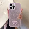 Capa de casos de telefone com diamantes flash de tela cheia para iPhone 15 14 13pro 13promax 12 12pro 12promax 11 Designer de luxo Triângulo Diamond Phone Case Protector