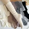 Chaussettes en laine de veau pour femmes, automne et hiver, épaisses, couleur café, poils japonais, longueur aux genoux, Double aiguille pour