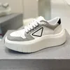 Designer skor showcase par populära tjocka spetsar casual skor high end mode par stil storlek35-42