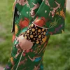 Wiosenne i letnie jedwabne piżamę Jedwabny Silk Silk Silk Lapel Home Sucil Modny styl INS 240314