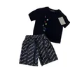 Set di abbigliamento per bambini Estate Ragazzi Ragazze Lettera stampata T-shirt a maniche corte Due pezzi Designer Brand Abbigliamento per bambini 100Cm-150 1321