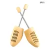 2st Man Women Women Professional Stretch Drable Lätt att använda stövlar Portable Foot Sliping Shoe Trees Home Natural Wood Extender Y240307