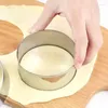 أدوات الخبز 3pcs/مجموعة Stee Stee Round Round Cutter DIY الزلابية الجلد قالب زهرة على شكل زهرة صانع المعجنات