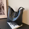 Sac diagonal de marque de styliste, Texture et grande capacité pour femmes, nouveau seau à bandoulière populaire tendance à une épaule