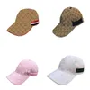 Berretto di design caldo per uomo lettere berretti da baseball morbidi retrò per strisce da donna adatti a tutte le occasioni cappelli con visiera per donne alla moda estate hj082 C4