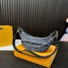 23SS Mulheres Luxo Designer Bolsa Clássico Presbyte Original Couro Pea Bag Moon Bag Women's Underarm Bag Ombro Cro NVKJ