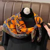 Halsdukar lyx Retro tight piting silkes halsduk kvinnor fashionabla hår bly oral bly knut wrap womens scarf bandana foulard q240326