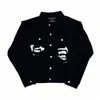 Neue 2023 Gentleman Männer Old Wing Playboi Carti Ganze Menge Rot Denim Baseball Mäntel Jacken Abstrakt Digital Mantel Warm #455 i33A #