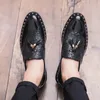 Kledingschoenen formele heren cent loafers xin mode luxe casual kwastje brogue stijl leer