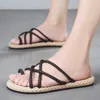 Chinelos Chinelos Roman Woven Rope Flip Mens Verão Fasion Retro Ligtweigt Flat Boomed Outdoor Street Leisure Soes H240326IX1E