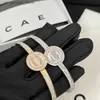 Cazibe bilezik tasarımcısı marka bilezikler butik 18k altın kaplama bilezik yeni aşk hediyeleri mücevher moda 925 gümüş kaplama hediyeler bileklik düğün partisi takı ac
