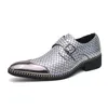 Chaussures en cuir pointues brillantes à motif d'écailles de poisson avec coupe basse et chaussures d'affaires formelles d'un pied pour hommes chaussures derby de banquet de mariage taille 39-44