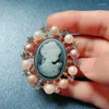 Broches Morkopela Victoriaanse stijl Zoetwaterparels Cameo Broche Pins Vintage Kostuum Broches Sieraden Geschenken voor vrouwen