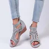 Klädskor stor storlek 35-43 kvinnors sandaler 2024 Summer Europe Fashion Elegant Wedge Heel Zip Buckle Fish Mouth Hollow Out Women