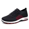 Scarpe casual Uomo Sneakers Moda Colore esterno Alta qualità Traspirante Zapatillas De Hombre Uomo Maglia Morbida Lettere Tennis Chaussure Hommes