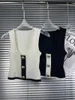 Arbetsklänningar 2024SS Summer Luxury Casual Women Sticked Camis Vest With Chic kjoldräkter Set för Female 2 Color GDNZ 2.19