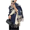 Foulards Designer Femmes Cachemire FL Lettre Écharpe imprimée Soft Touch Wraps chauds avec des étiquettes Automne Hiver Long Châles Drop Livraison Fashio Otoq4