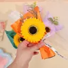 Fiori decorativi 1/5 pezzi Bouquet di fiori di sapone di girasole Mini artificiali intrecciati a mano Ospiti di nozze Regali di San Valentino per la festa della mamma