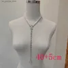 Anhänger Halsketten Hohe Qualität Messing Kupfer Anhänger Halskette Kette Mode Frauen Nie Verblassen Designer Silber Kristall Halsketten Choker Anhänger Hochzeit schmuck G