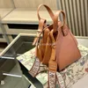 Liten Top Crossbody Luxury Loe Hammock 2024 Designer Handbag Portable Bag Cowhide Bags Candy Mini Colors Leather Layer Women's High J4CV