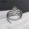 Cluster Rings Yuzbt Women 925 Silver 1 CT Brilliant Cut Square Gemstone Ring Diamond Test Past D Color Moissanite Söt vattendroppkrona