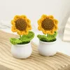 Dekorativa blommor 4 st mini virkning solros krukväxter gul ull plast handgjorda konstgjorda för bilprydnader