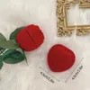 Confezione regalo Scatola per gioielli rossa a forma di cuore Scatole per fedi nuziali Contenitore per esposizione pendenti per orecchie di San Valentino