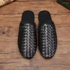 Casual schoenen Europese heren Echt handmatig leer geweven halve pantoffels Loafers Outdoor herenluxe