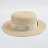 قبعات واسعة الحافة القش للنساء رسالة معدنية عصرية الأنيقة العطل الأنيقة القبعة القبعة الصيفية شقة شاطئ الشمس
