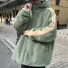 2023 män vinter sherpa jacka ctrast färg lapptäcke fuzzy kappa huva tjock varm lös fleece streetwear harajuku parkas 91cp#