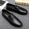 Freizeitschuhe Herren Loafer Weiß Fahren Männer Mokassins Sommer Atmungsaktiv Mann Leder Slip On Super Leicht Männlich