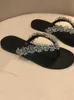 Sandały nowo zaprojektowane damskie letnie diamentowe koraliki Flip Casual Apartment Slider Slider Slider Slider Slider Buesl2403