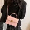 Fashion Fashion PU skórzane torba na jedno ramię w Retro prosty rozrywka łańcuch do pracy pod pachami małe kwadratowe torby