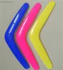Darts v form boomerang handgjorda plast utomhus roliga sport lysande utomhuspark specialflyga leksaker flygande skiva flygande tefat 24327