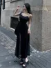 Casual klänningar vintage mesh svart ärmlös klänning kvinnor koreansk modestil sida slits oregelbunden midi sexig mantel elegant chic sommar