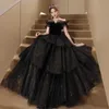 Czarna sukienka na jedno ramię dla kobiet z wysokiej klasy luksusowych i niszowych dorosłych prezentów Puffy Bankiet Hosting Advanced Sense of Art Examination