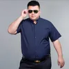 Plus Size 12XL 160KG korte Mouw Mannen Shirt zakken zomer marineblauw Roze bruiloft Mannen formele Dr Shirts bussin kantoor shirt B5yH #