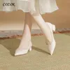 Shoes 2024 647 Dress Elegant Low Heel Pointed Toe Pumps for Women Patent Leather Comfortable Casual Ladies 5 Comtable